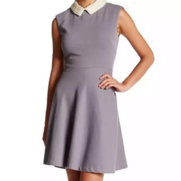 Betsey Johnson Womens Faux Pearl Collar Taupe Sz 8 - Picture 2 of 9